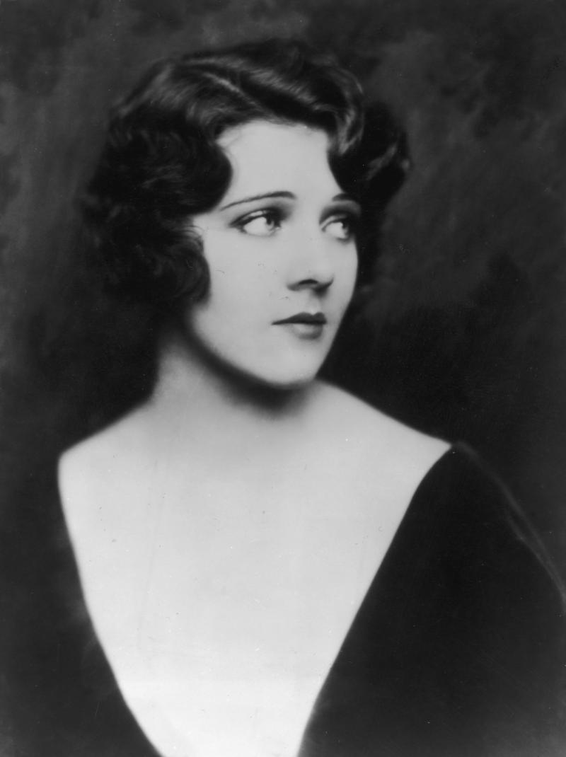 LisaGay Hamilton pics Barbara March picture